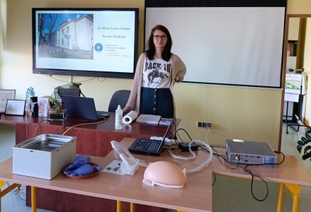 Pracownicy Katedry Biofizyki w IV Liceum Ogólnokształcącym w Bydgoszczy. Kliknij, aby powiększyć zdjęcie.